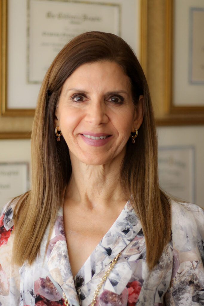 Dr. Cristina Keusch, MD