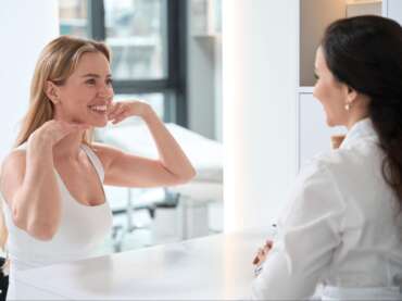 How to Pick a Plastic Surgeon: Why Credentials Matter Most